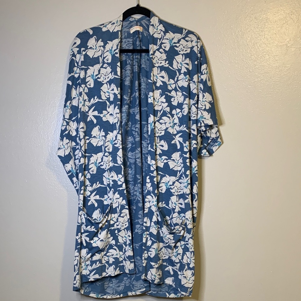 Known Supply women’s Natural Kimono Size M L Blue Floral Organic Cotton